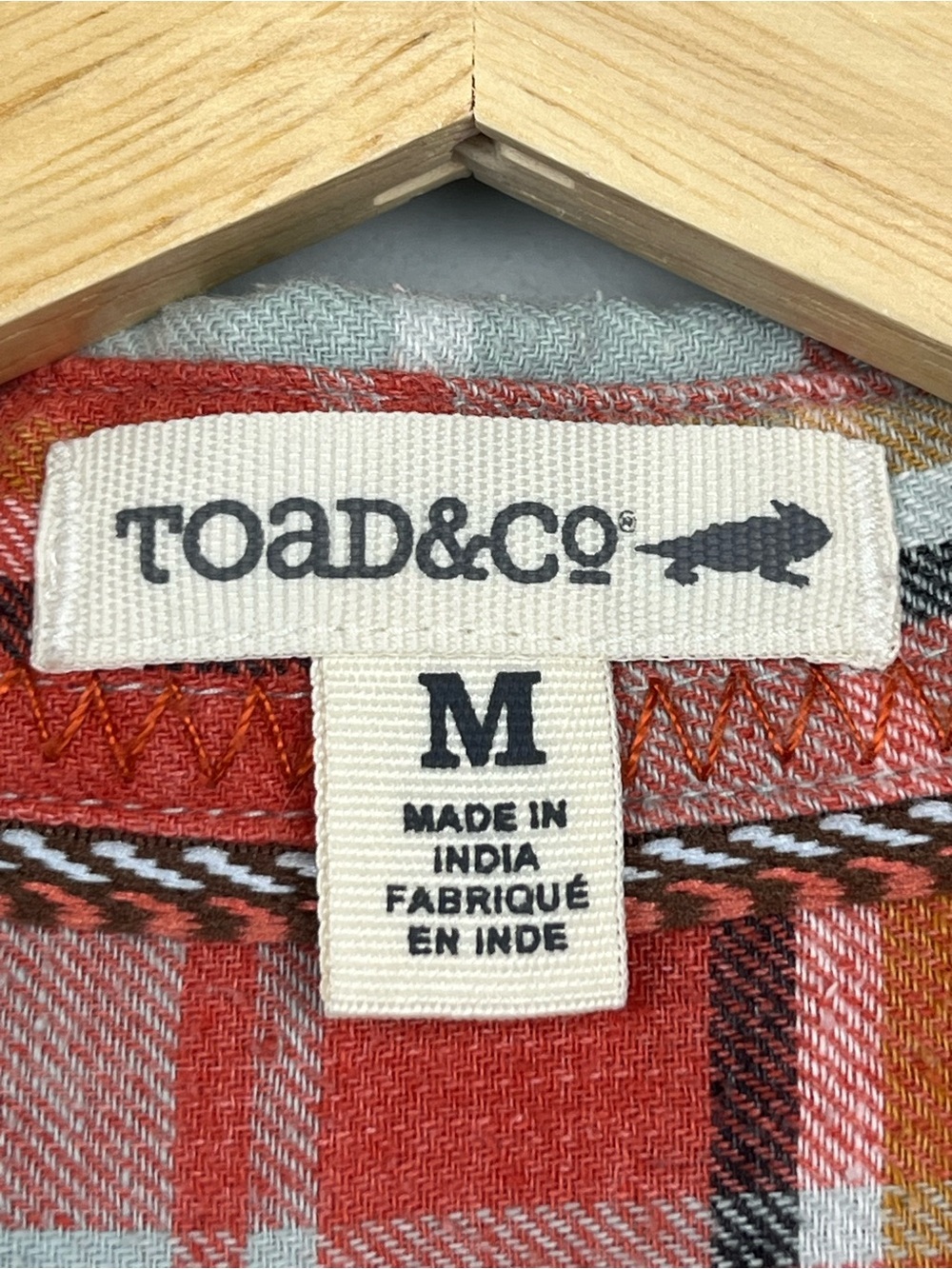Toad & Co Women’s Cairn Plaid Long Sleeve Tunic Style Shirt, Medium. View 6